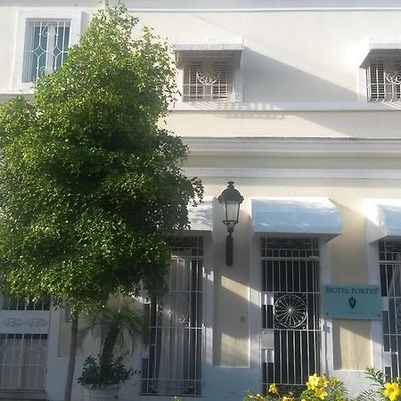 Hotel Portes 9 Santo Domingo Exterior photo